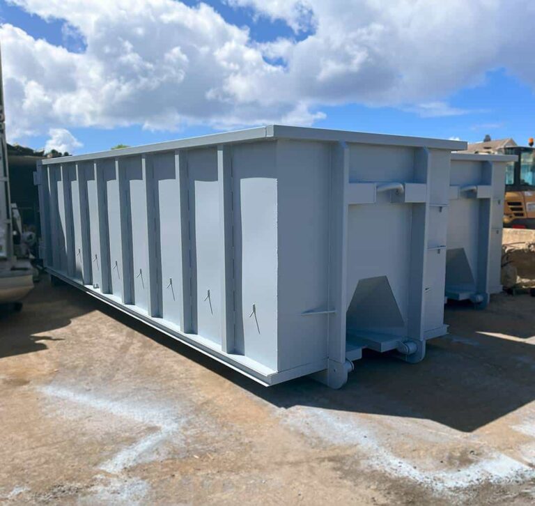30 Yard Hook Lift System / Roll Off Dumpsters