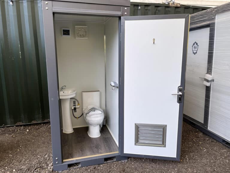 1 Stall Portable Restroom For Sale Hawaii