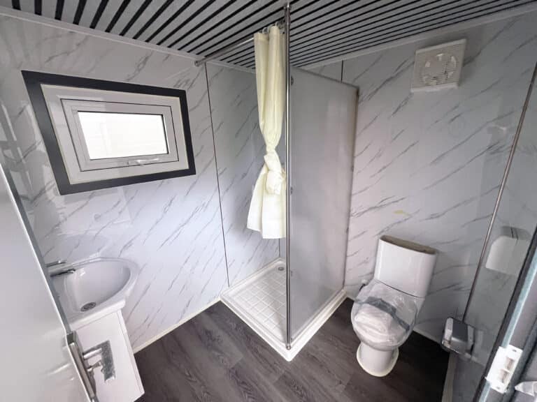 1 Stall With Shower Portable Restroom Hawaii